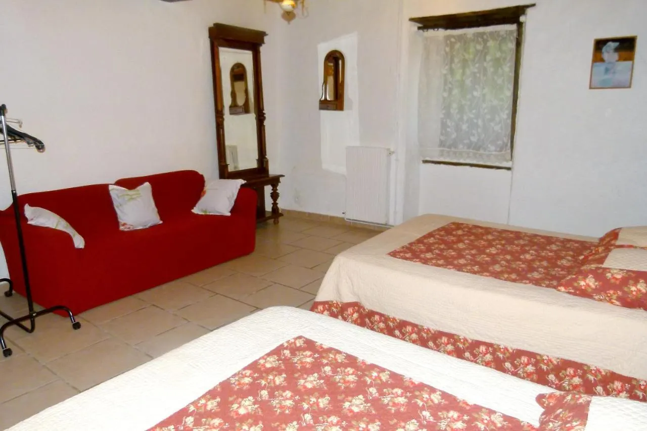 Villa Confortable Proche D'Ornezan Avec Piscine Privee