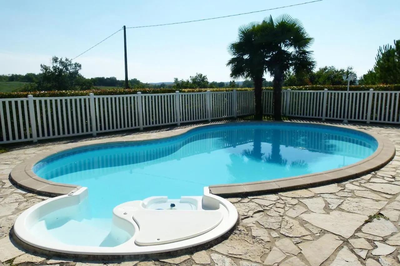 Villa Confortable Proche D'Ornezan Avec Piscine Privee Franciaország