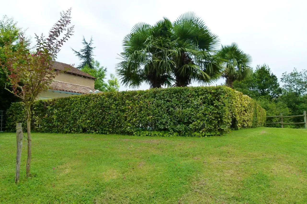 Villa Confortable Proche D'Ornezan Avec Piscine Privee